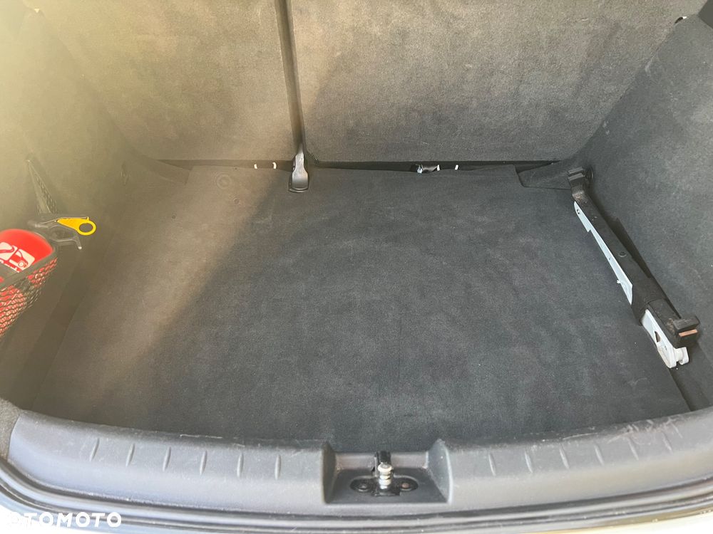 Seat Leon 2.0 TDI DPF FR Limited - 15