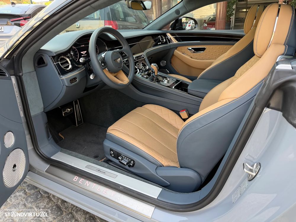 Bentley Continental GT V8 Azure - 11