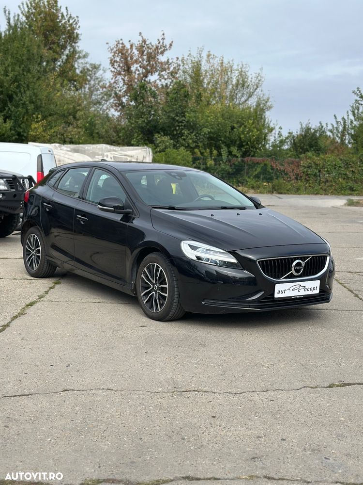 Volvo V40 D2 Aut. Summum - 3