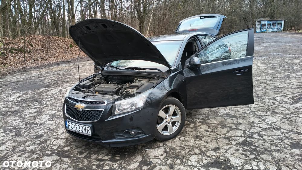 Chevrolet Cruze 1.8 LT - 21