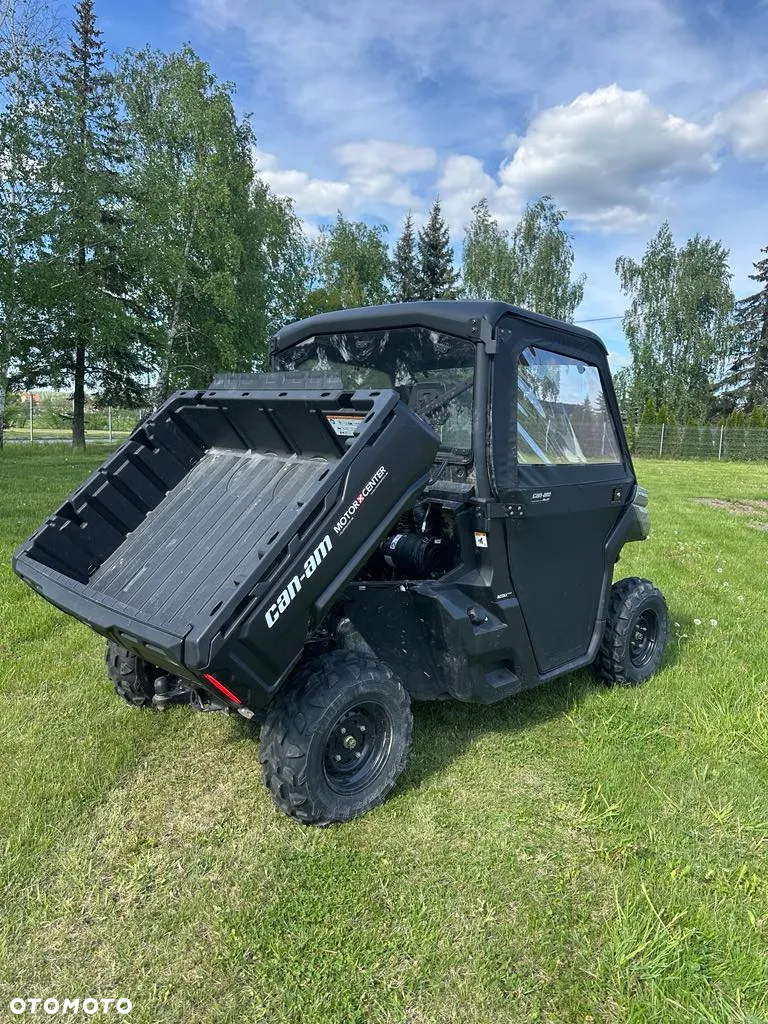 Can-Am Inny - 7