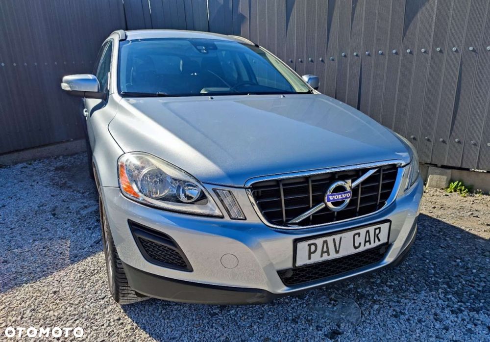 Volvo XC 60 - 4