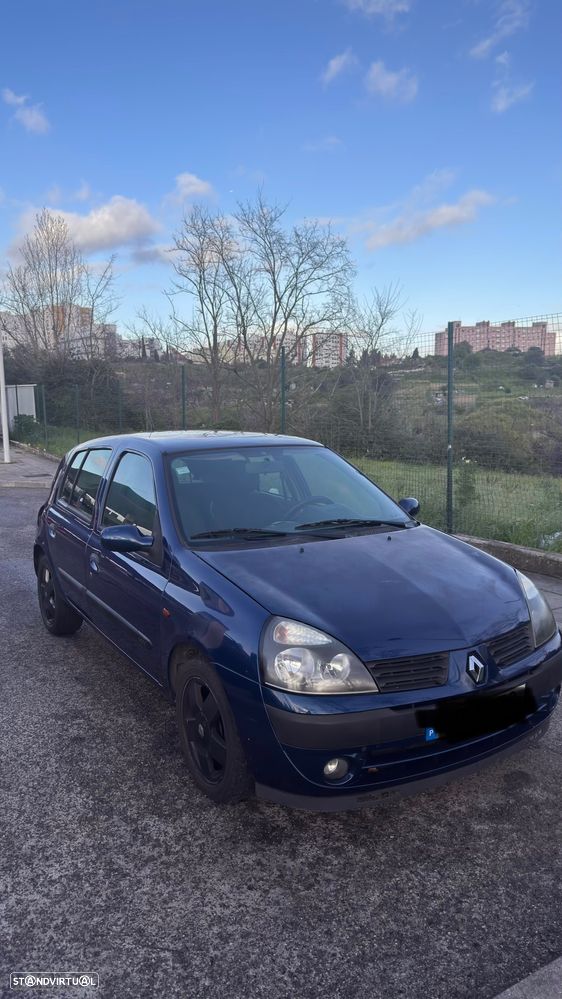 Renault Clio 1.2 16V Confort Authentique - 3