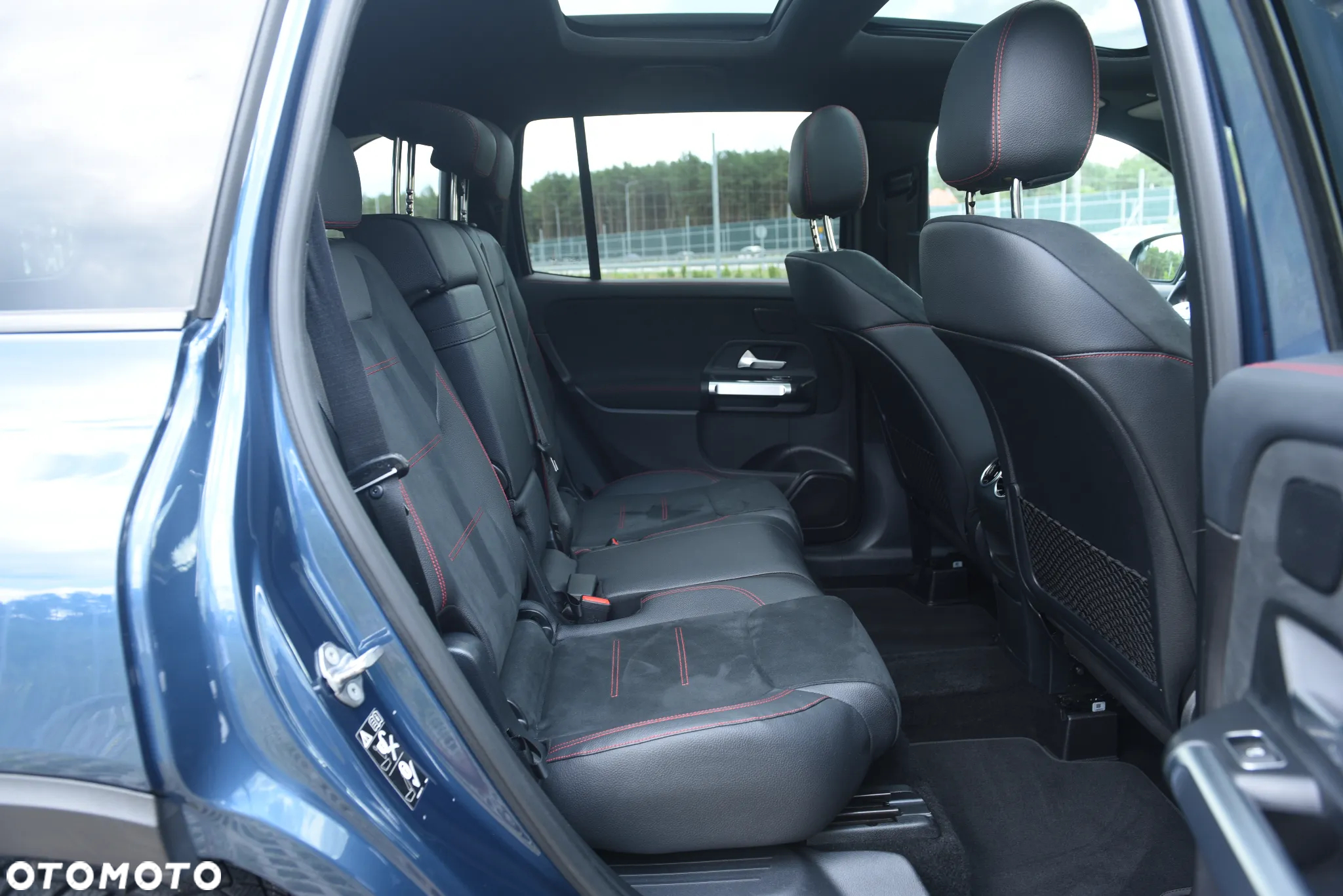 Mercedes-Benz GLB 200 d 4-Matic AMG Line 8G-DCT - 8