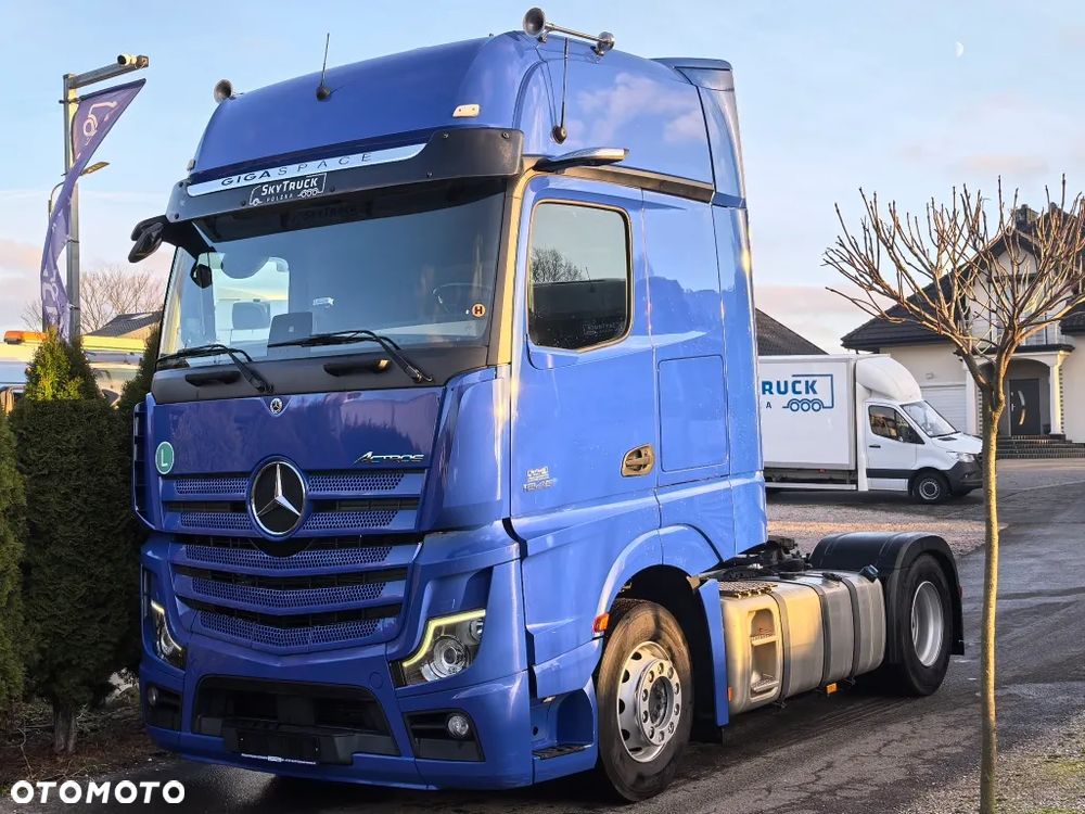 Mercedes-Benz Actros 1845 LS * GigaSpace * Bi-Xenon * MirrorCam * Klima postojowa * Zbiorniki 1250l *