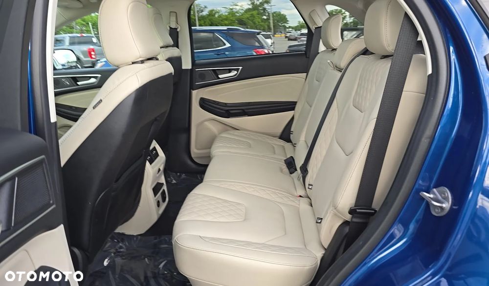 Ford Edge - 13