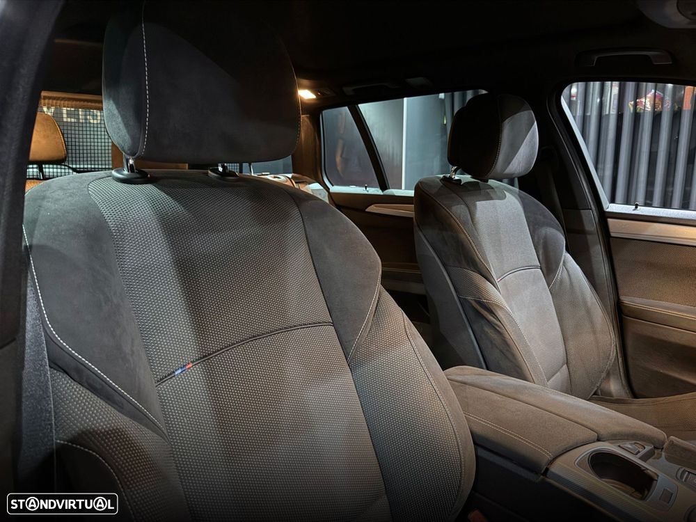 BMW 525 d Pack M - 35