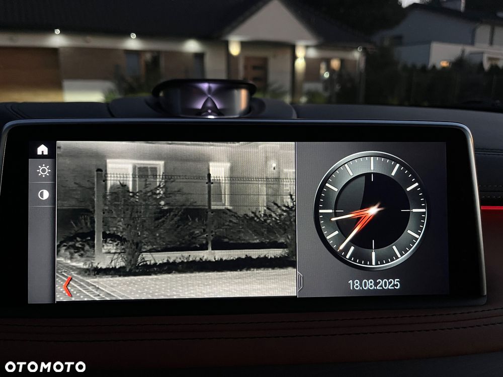 BMW X6M M50d - 37