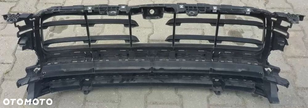 Porsche Macan Atrapa 95B807683C - 4