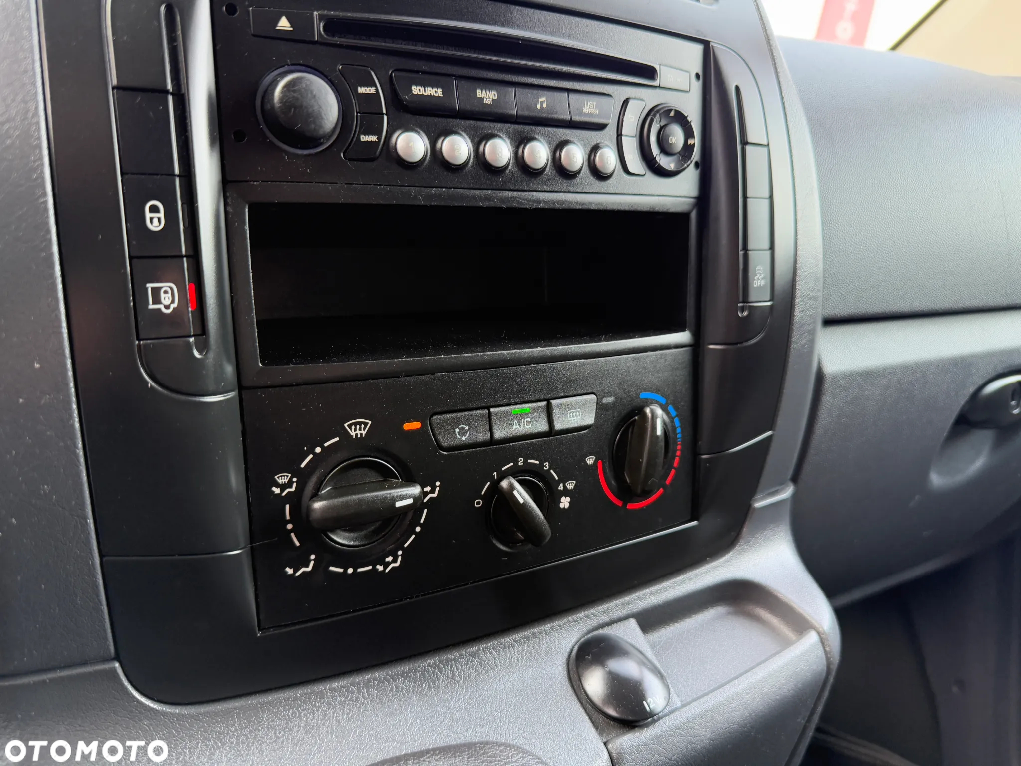 Peugeot Expert 1.6 Diesel Boczne drzwi Klimatyzacja Elektryczne Szyby - 26