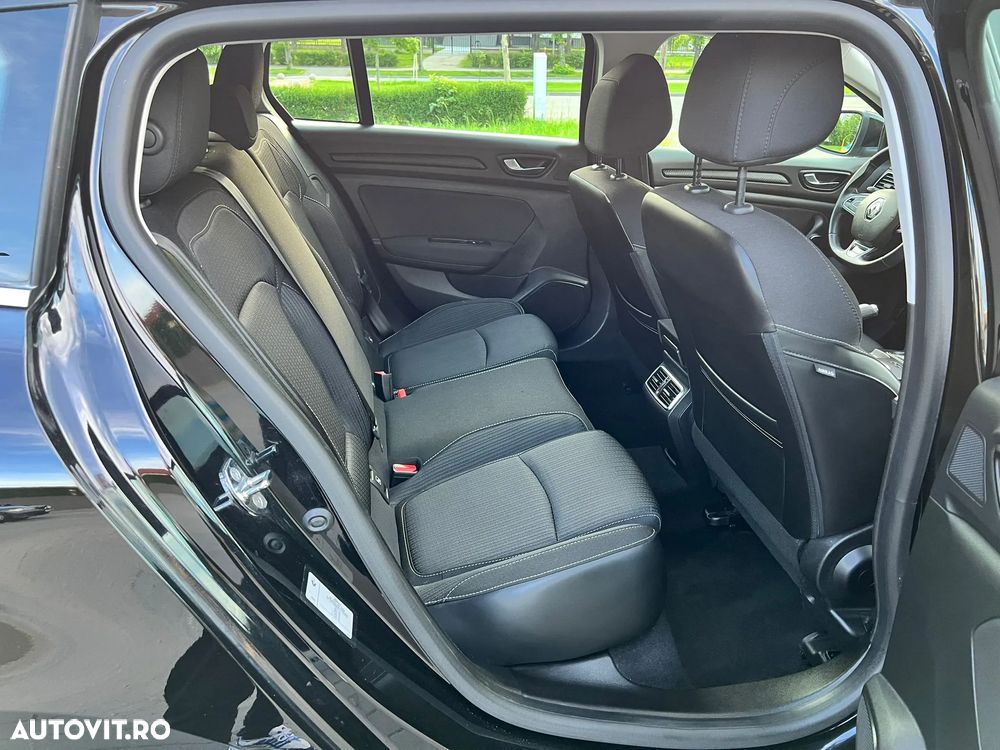 Renault Megane - 18