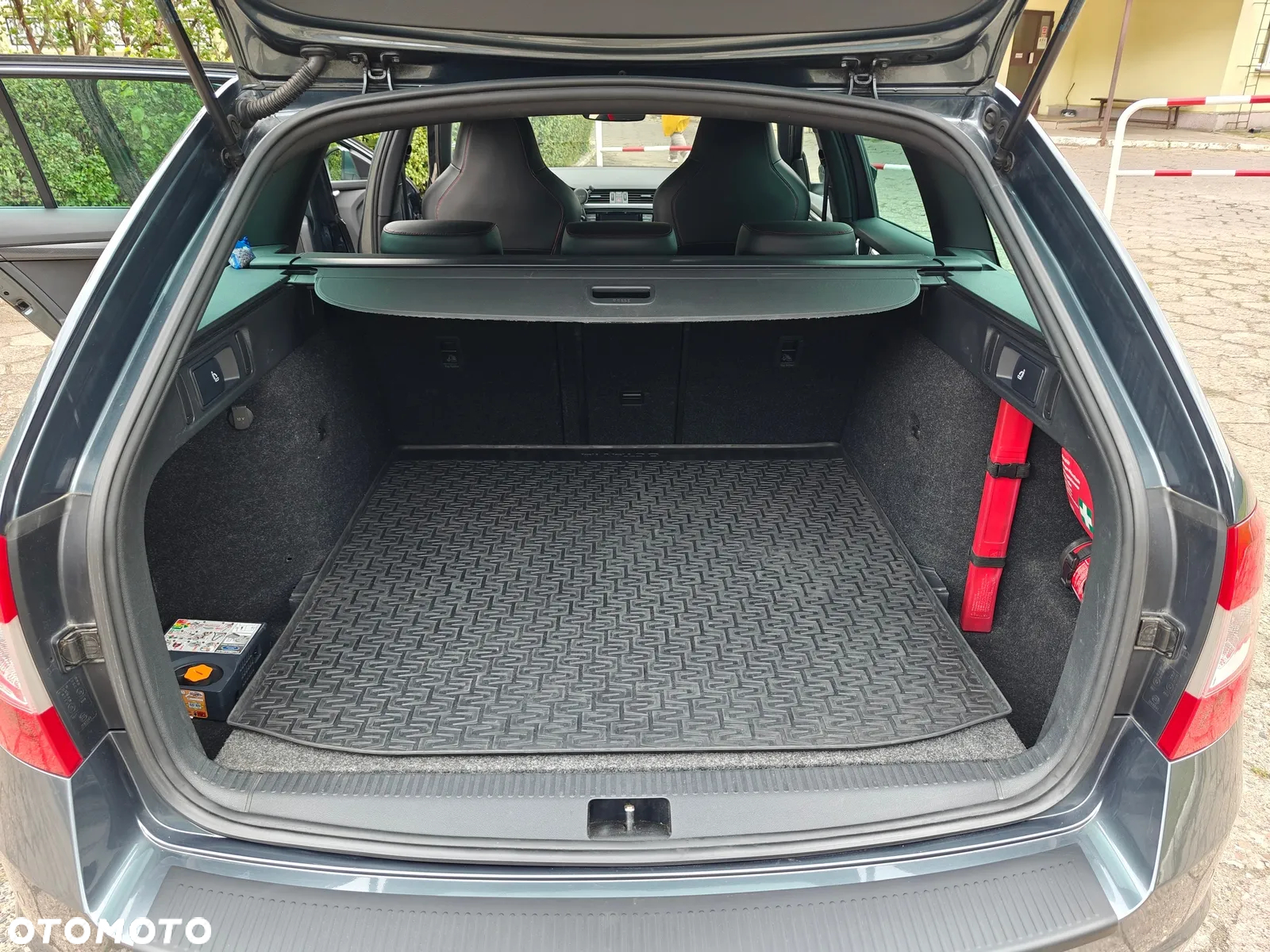Skoda Octavia 2.0 TSI RS DSG - 19