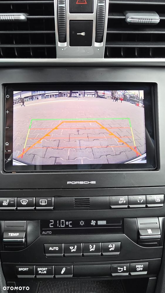 Porsche 911 Carrera 4S PDK - 35