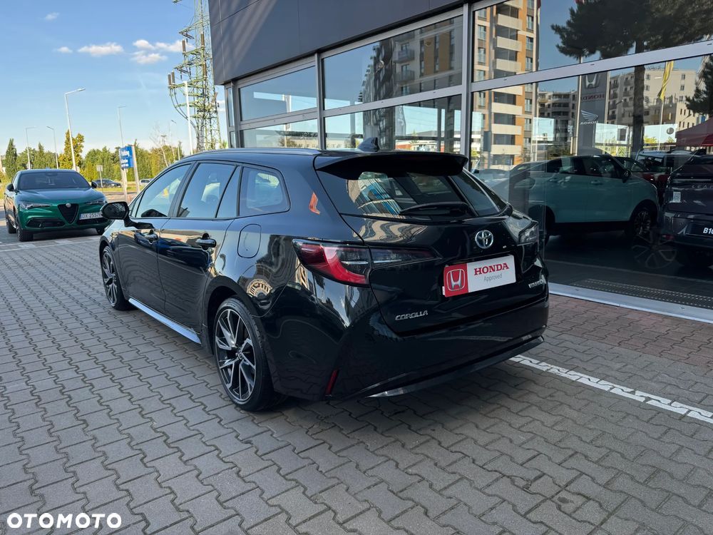 Toyota Corolla - 4
