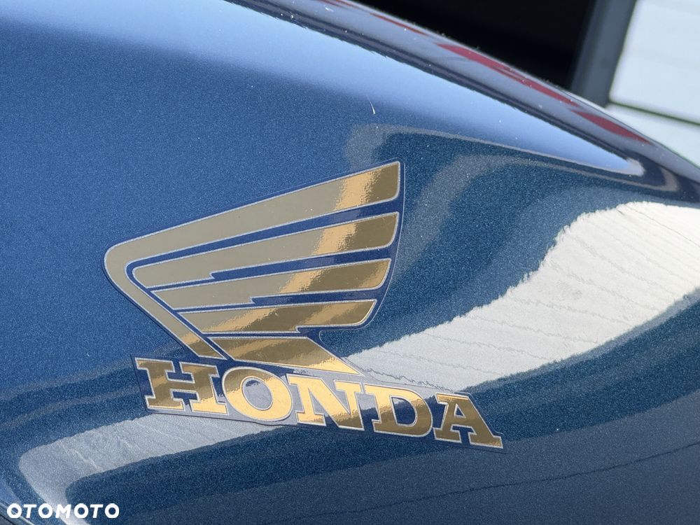 Honda ST - 16