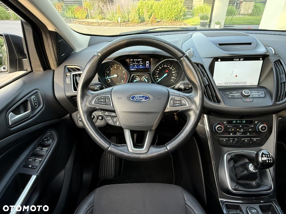 Ford Kuga 1.5 EcoBoost 2x4 ST-Line - 21