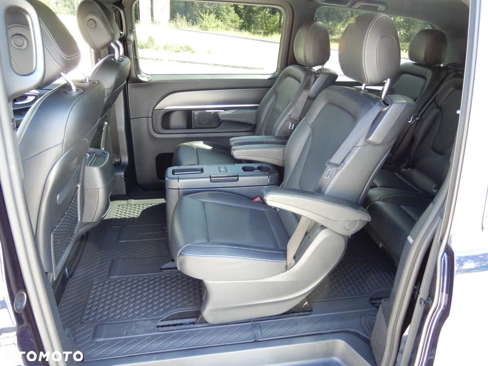 Mercedes-Benz Klasa V 300 d 4-Matic Exclusive 9G-Tronic (d³ugi) - 26
