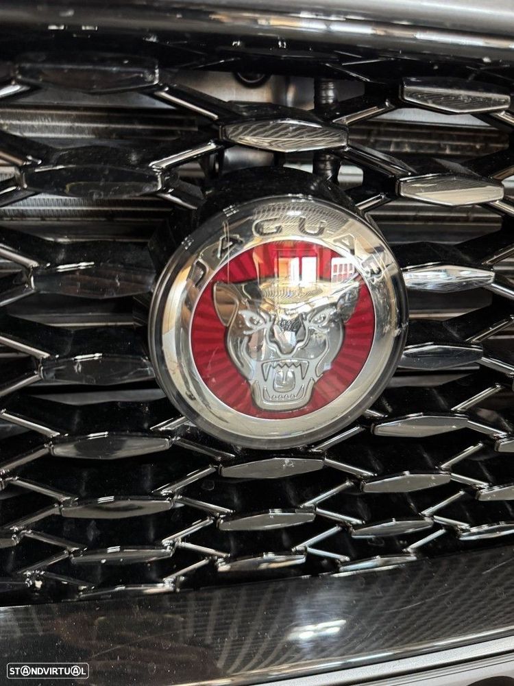 Jaguar E-Pace 1.5 P300e R-Dynamic HSE AWD Aut. - 15