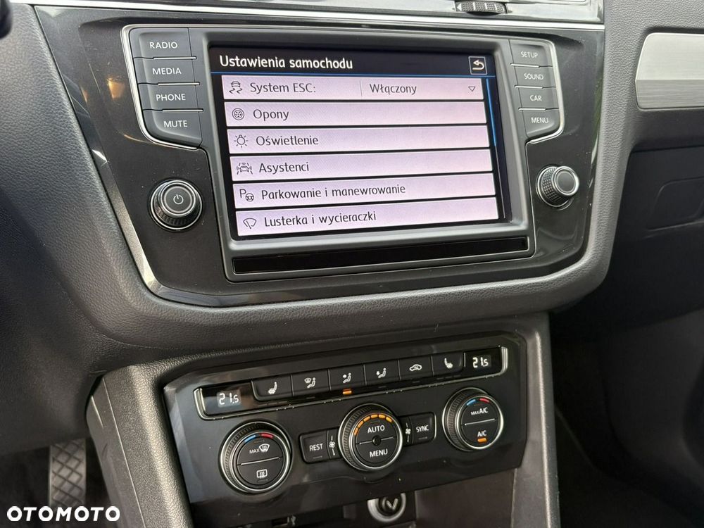 Volkswagen Tiguan 1.4 TSI BMT Comfortline - 28