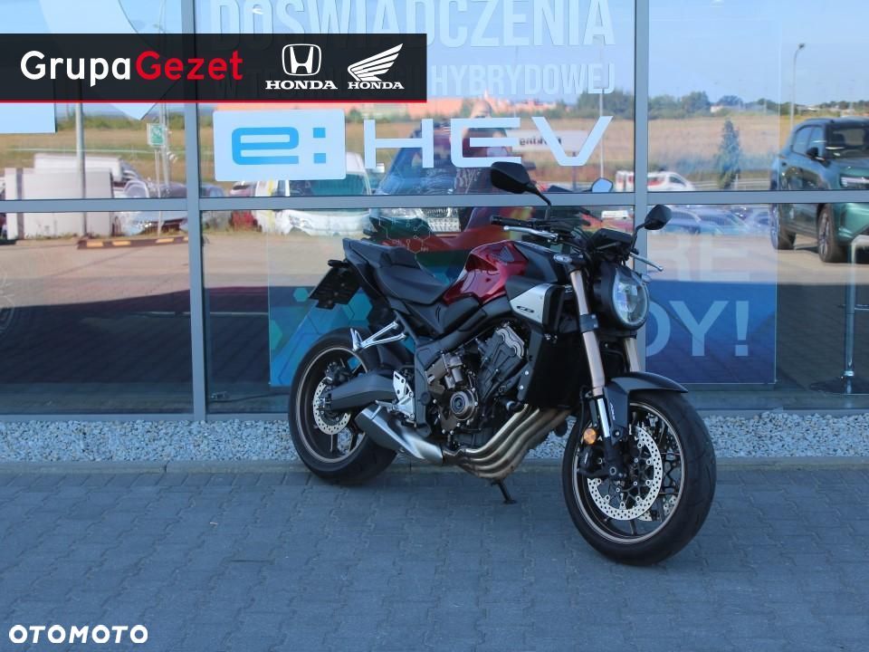 Honda CB - 2