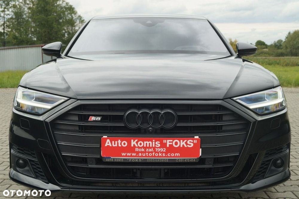 Audi S8 - 13