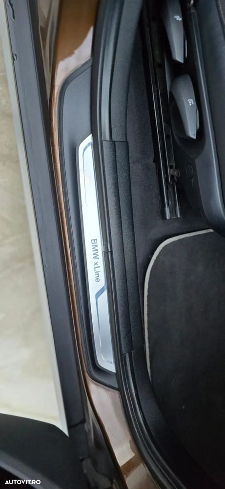 BMW X1 xDrive18d - 16