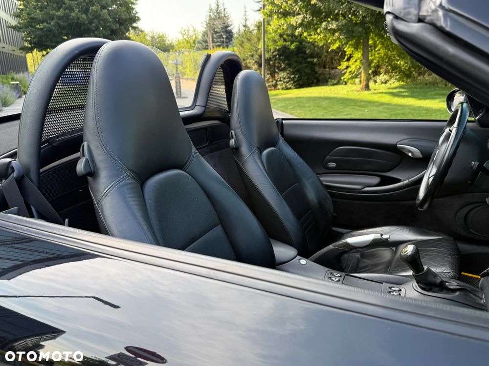 Porsche Boxster - 25