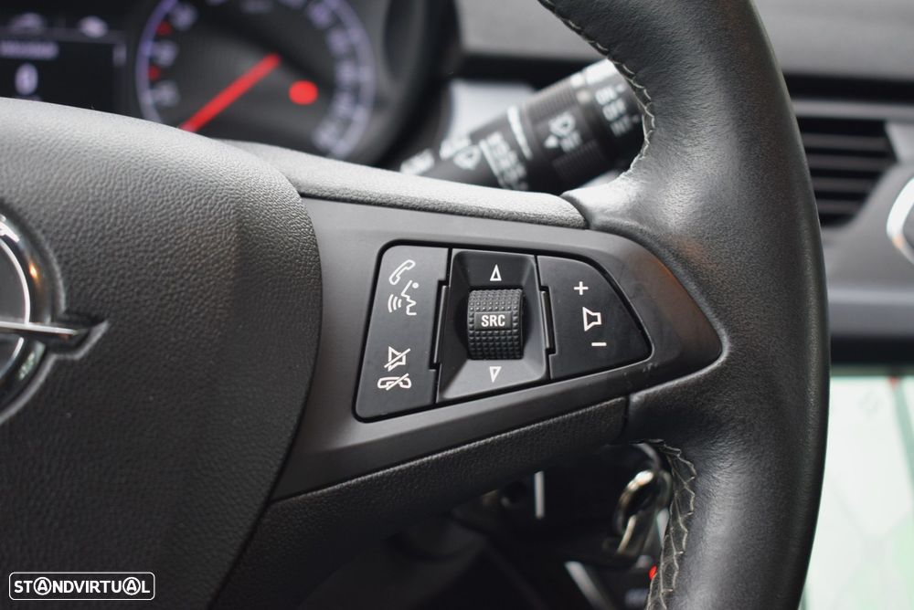 Opel Corsa 1.0 T 120 Anos - 23