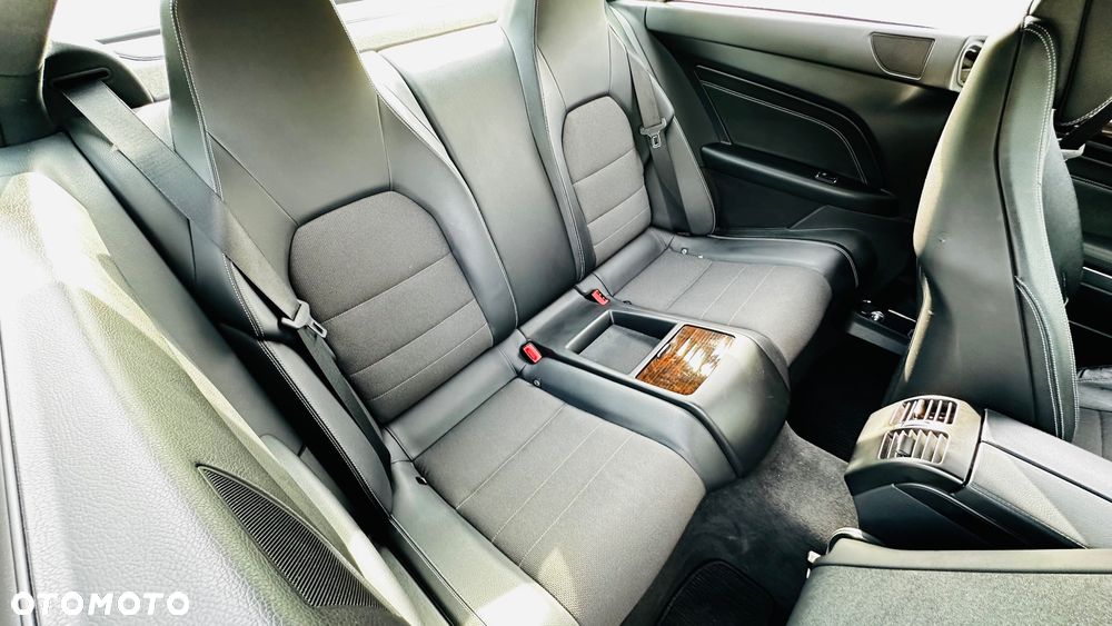Mercedes-Benz Klasa E 220 CDI 7G-TRONIC Avantgarde - 15