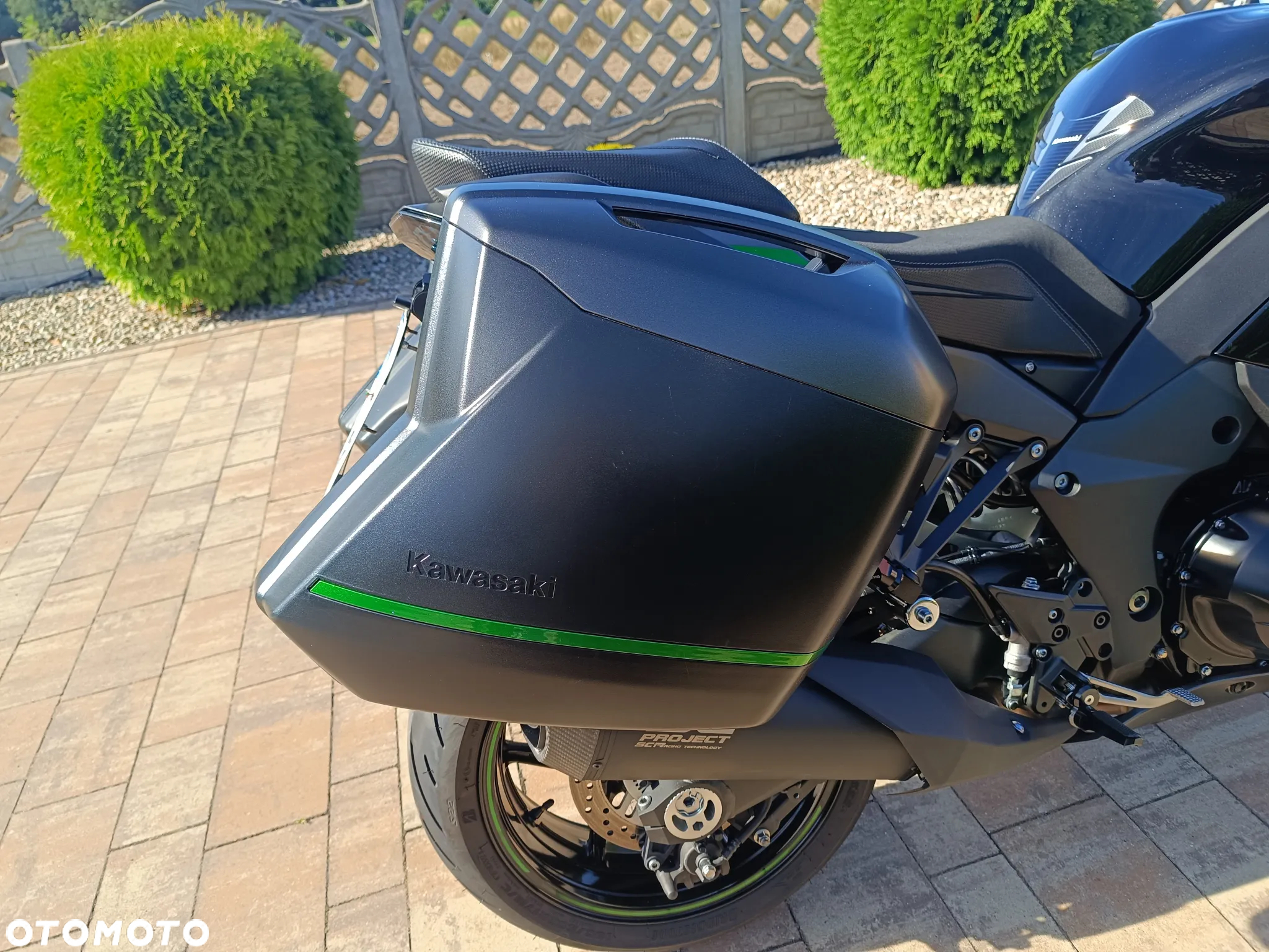 Kawasaki Ninja 1000 SX - 25