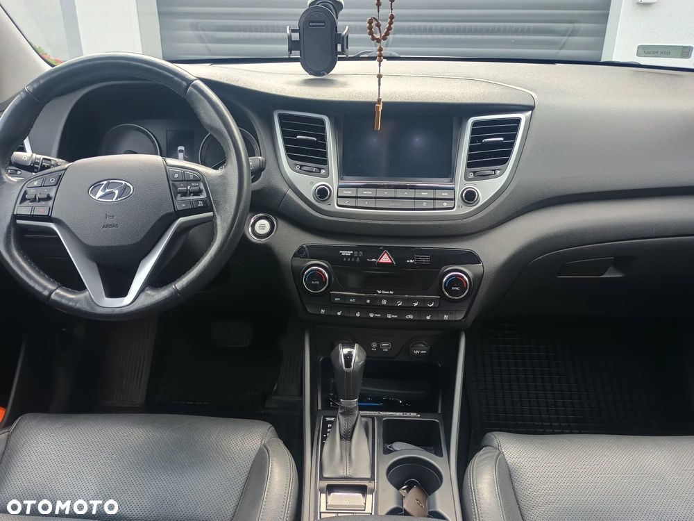 Hyundai Tucson 1.6 T-GDI Tour de Pologne 4WD DCT - 16