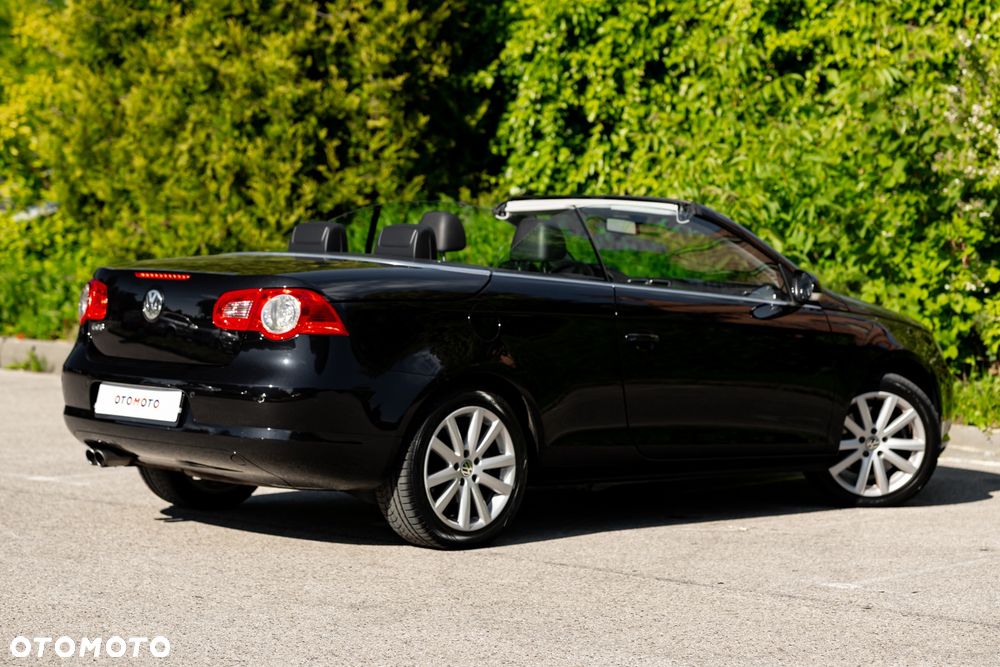 Volkswagen Eos 2.0 TSI - 12