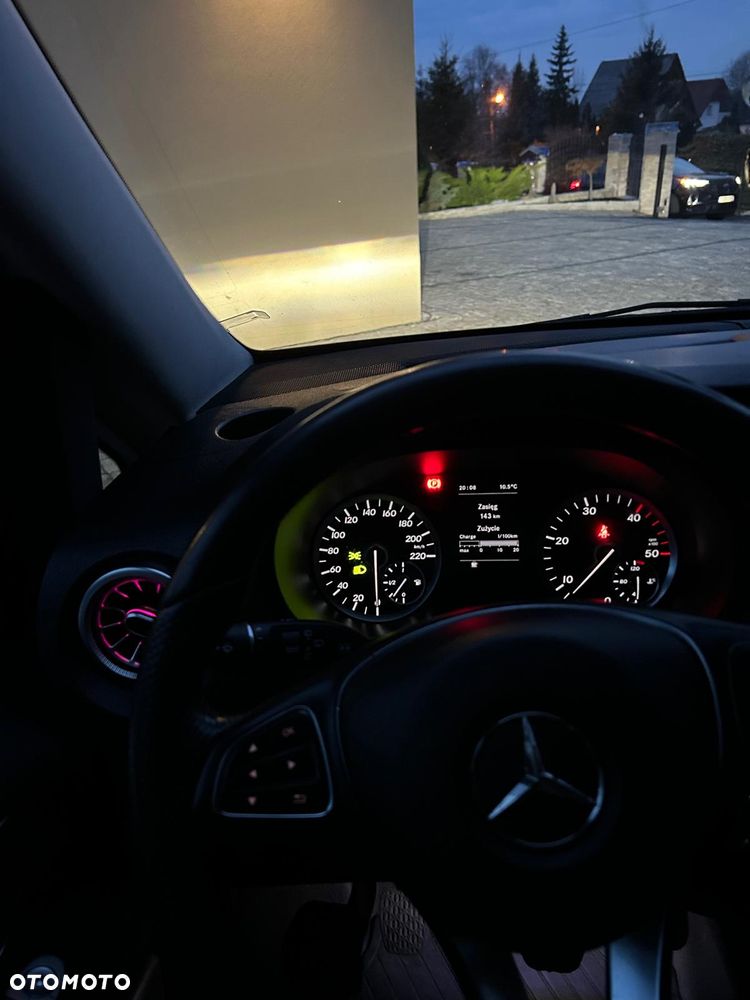 Mercedes-Benz Vito - 34