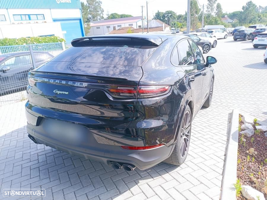 Porsche Cayenne E-Hybrid - 4