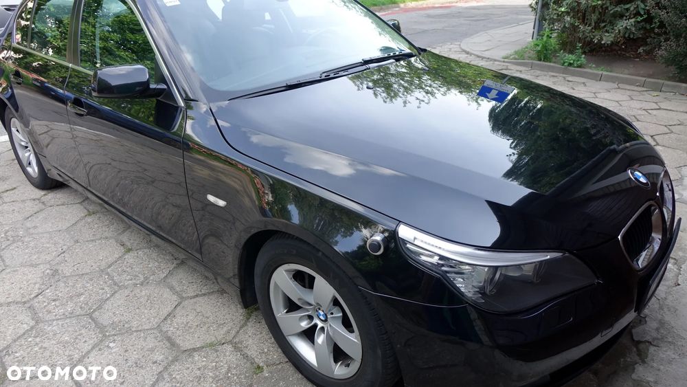 BMW Seria 5 525i - 25