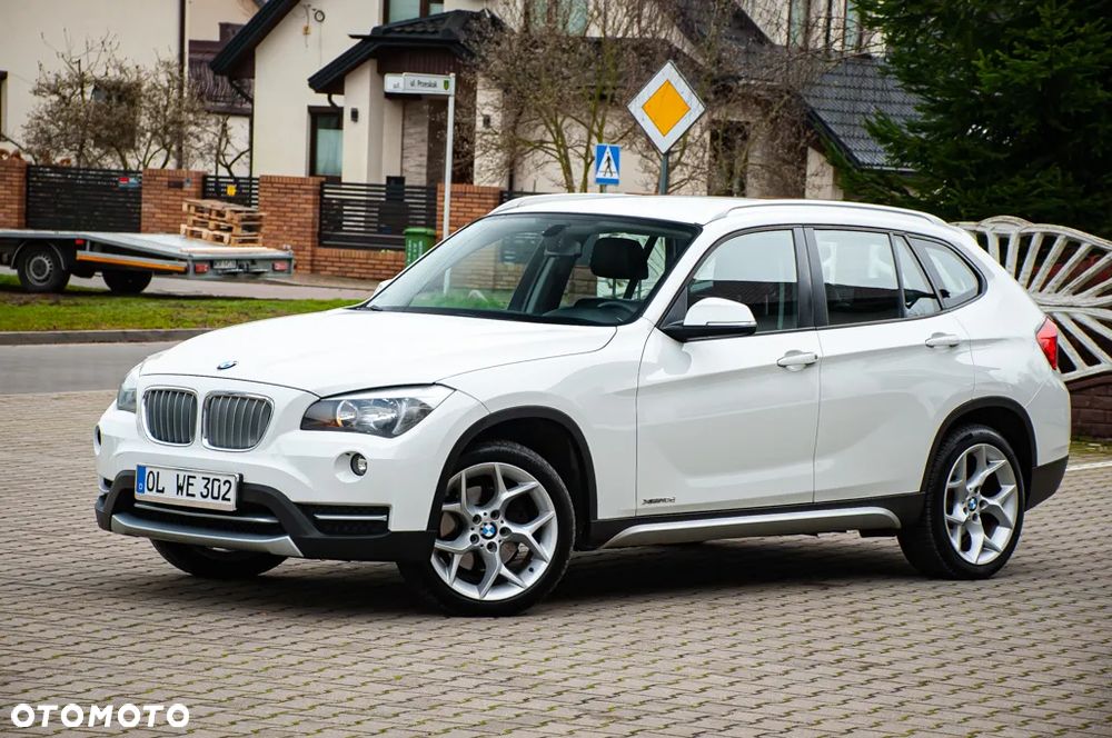BMW X1 xDrive18d xLine - 17