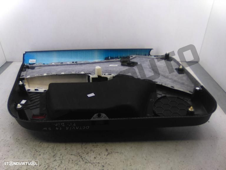 Forra Porta Frente Direita 5e083_7248 Skoda Octavia Iii Combi ( - 7