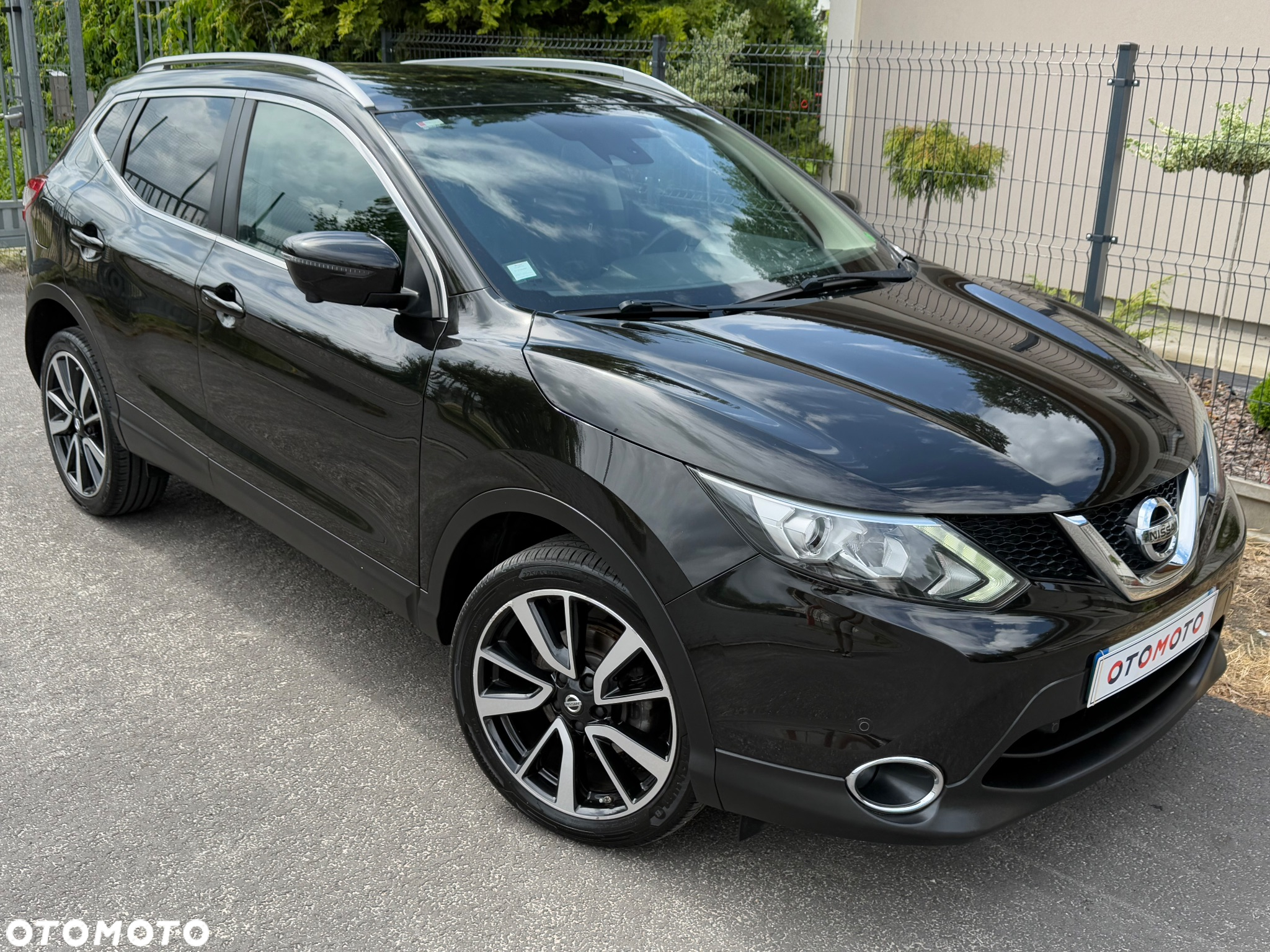 Nissan Qashqai 1.6 DIG-T Tekna+ - 4