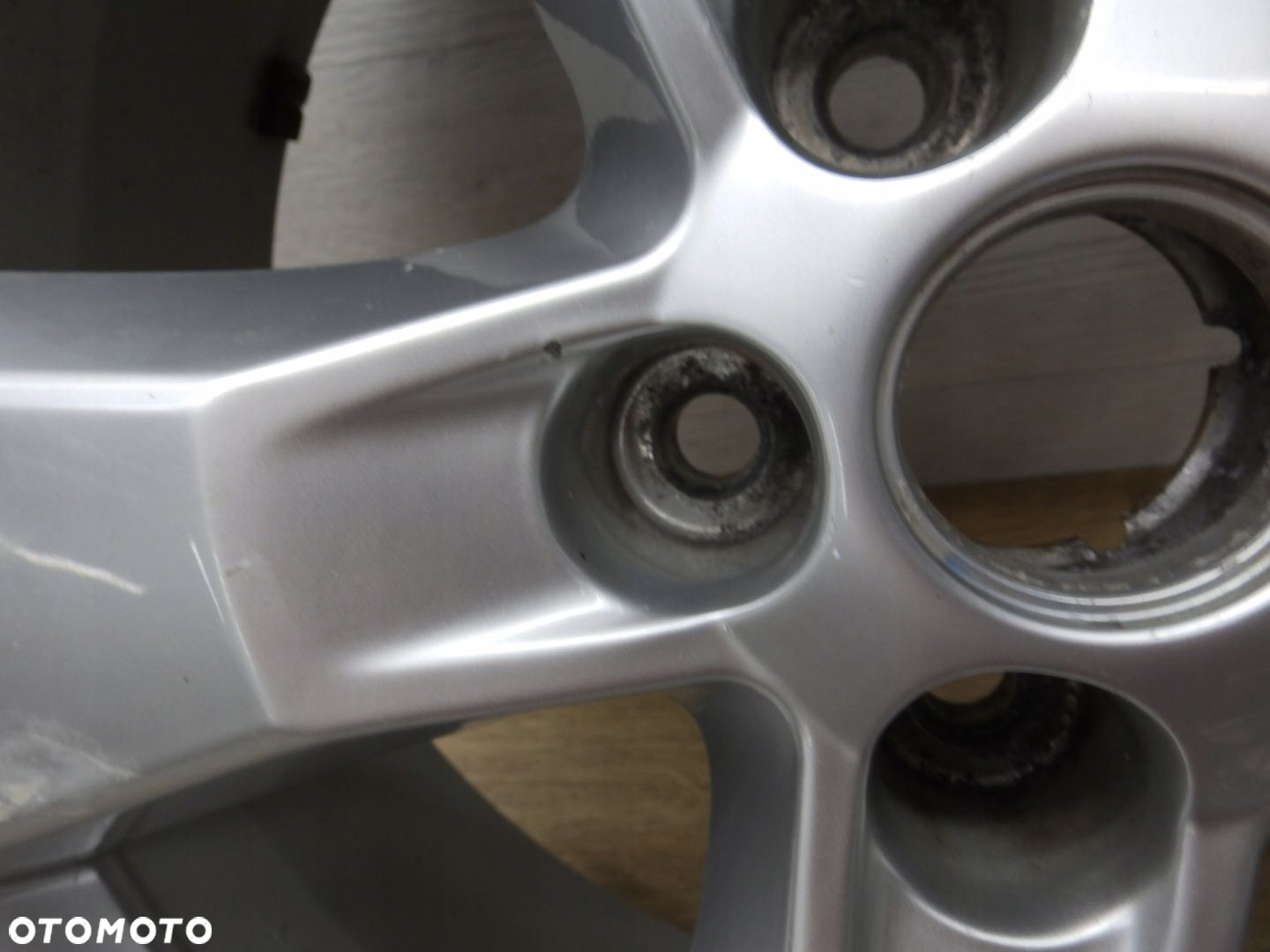 Felga Chevrolet Trax Opel Mokka 18x7.0J Et38 5x105 - 8