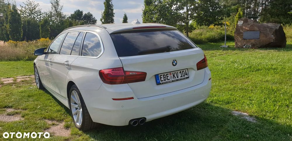 BMW Seria 5 530d xDrive Touring Sport-Aut Luxury Line - 15