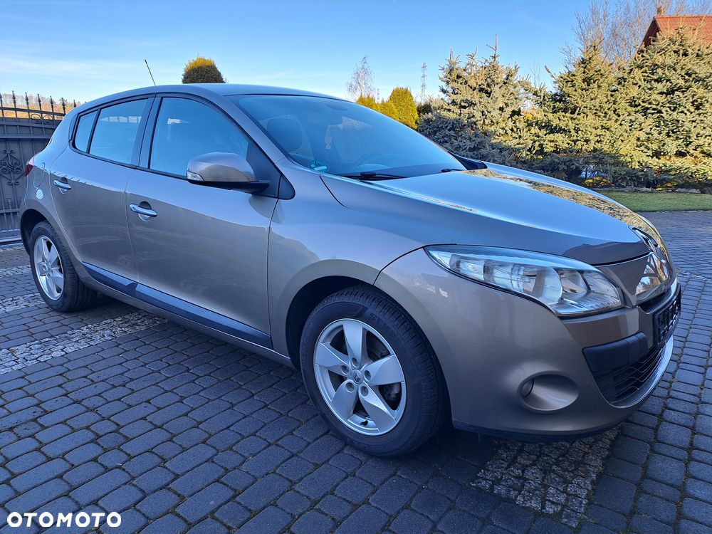 Renault Megane 1.6 16V 110 Dynamique - 1