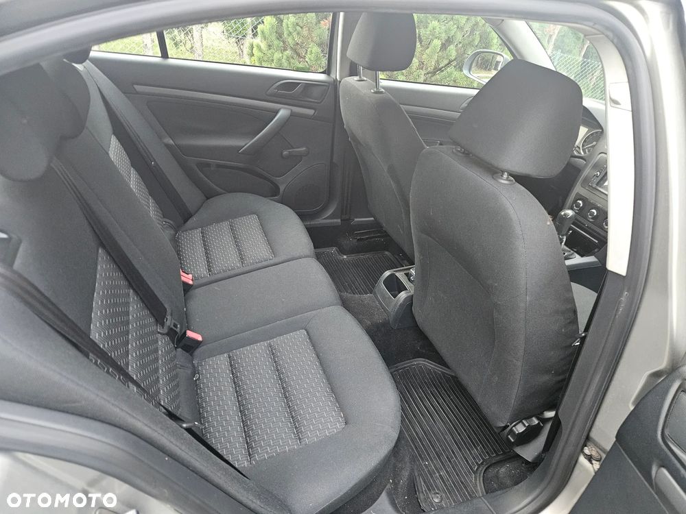 Skoda Octavia 1.6 Classic - 13
