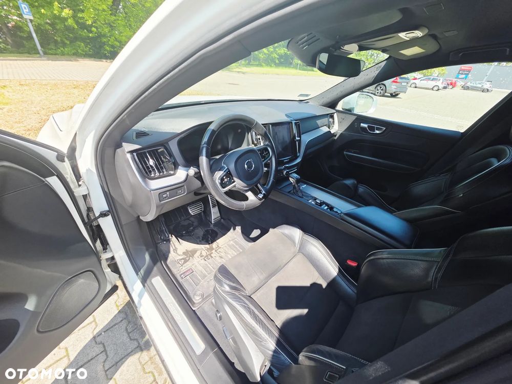 Volvo XC 60 D4 AWD R-Design - 2