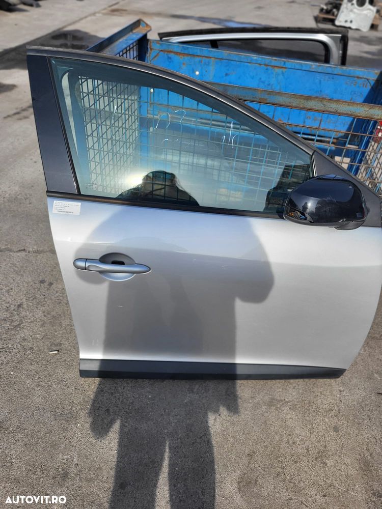 Usa dreapta fata de Renault Megane 3 - 2