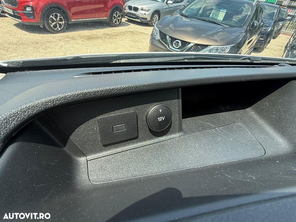 Ford Transit - 20