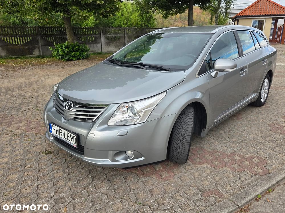 Toyota Avensis 2.0 D-4D Sol - 5