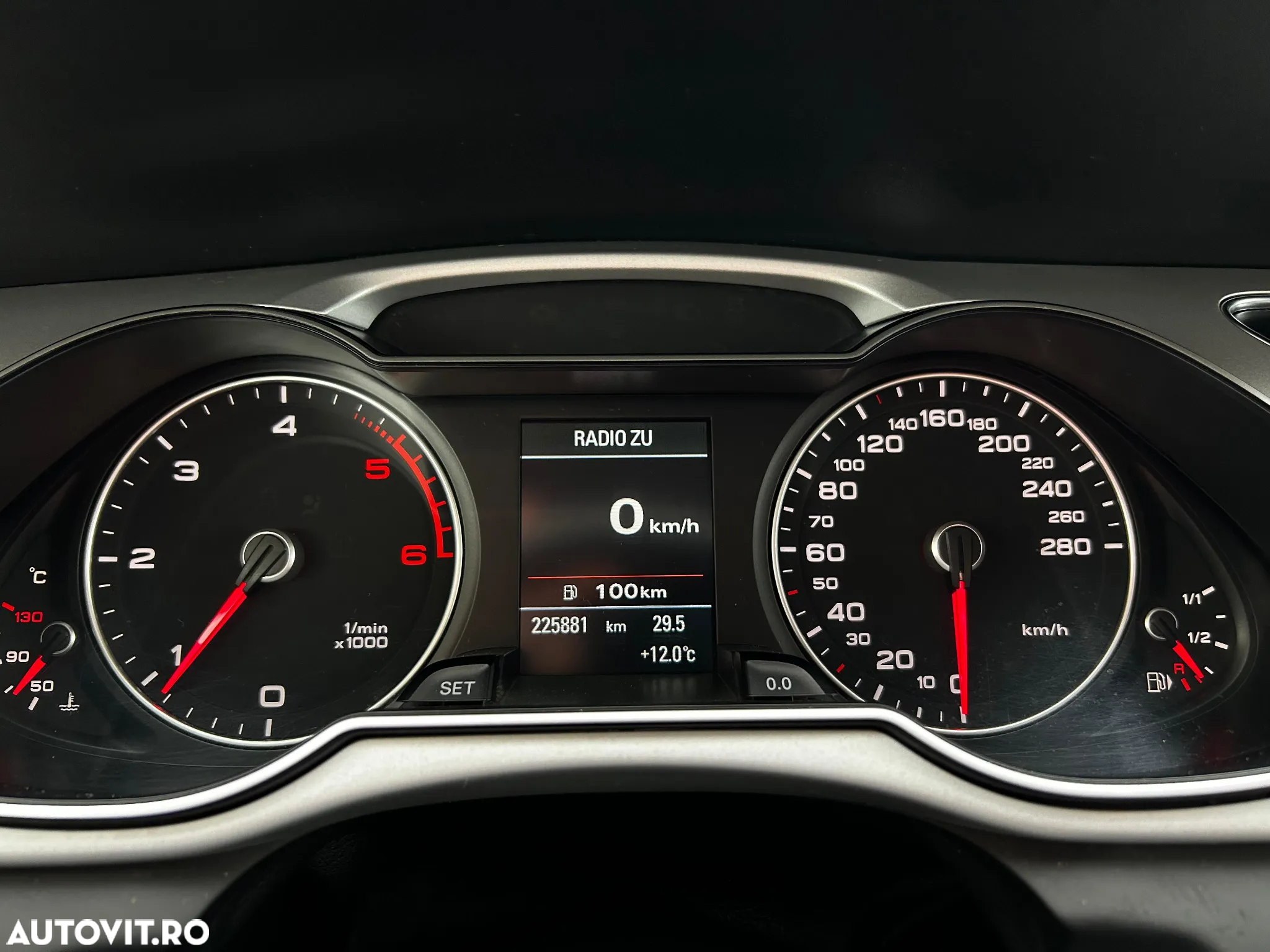 Audi A4 2.0 TDI DPF clean diesel S line Sportpaket - 20