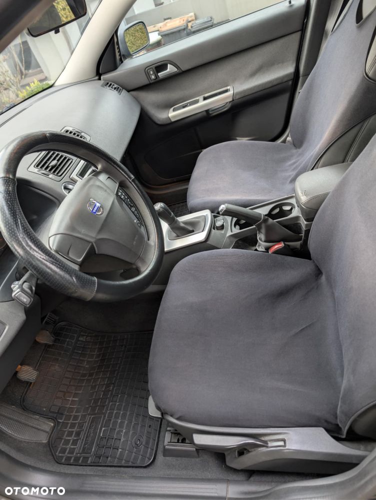 Volvo V50 2.0D DPF - 12