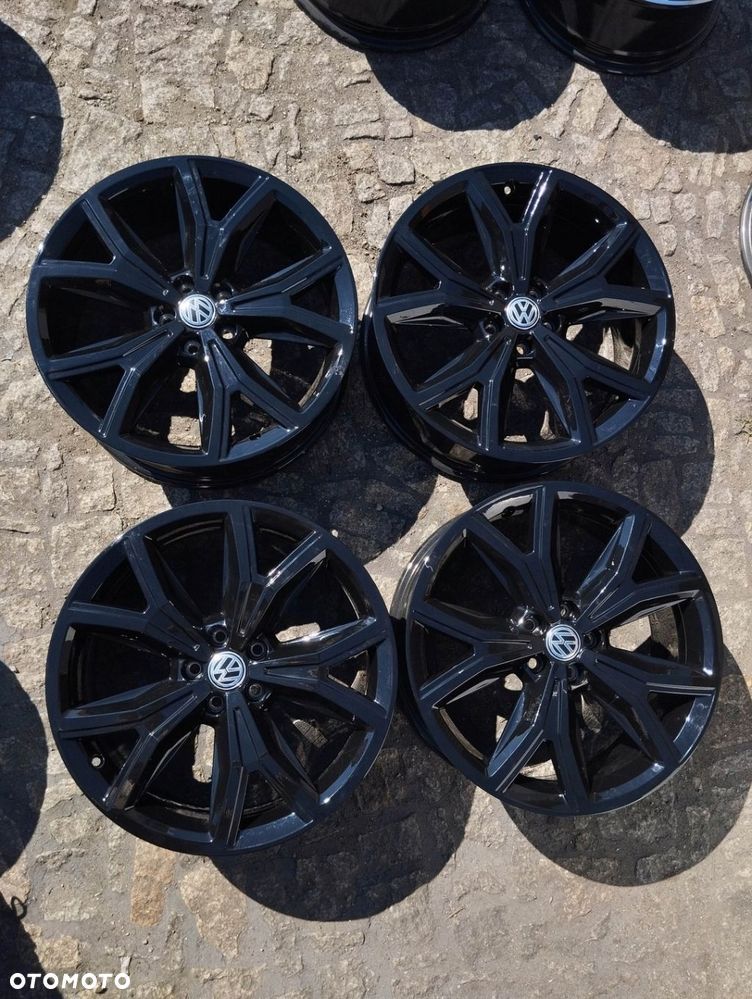 FELGI ALU VW T-CROSS 2GM601025P 7J 18 ET39 5X100 - 2