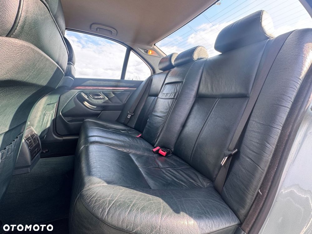 BMW Seria 5 - 17